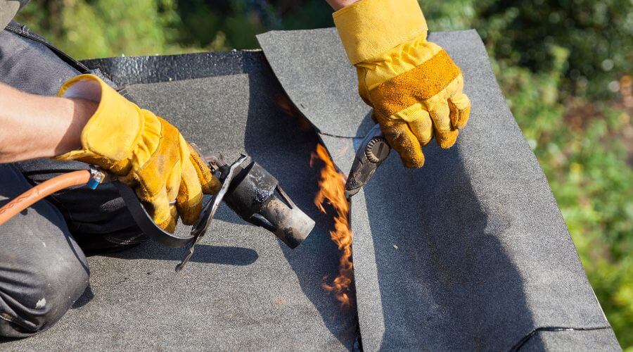 Expert top industrial roofings services in Mackinaw, IL